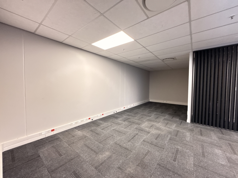 To Let Commercial Property for Rent in Louwlardia Gauteng