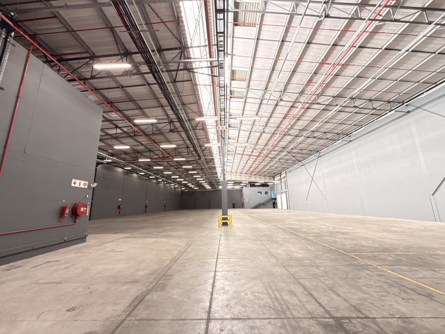 To Let Commercial Property for Rent in Louwlardia Gauteng