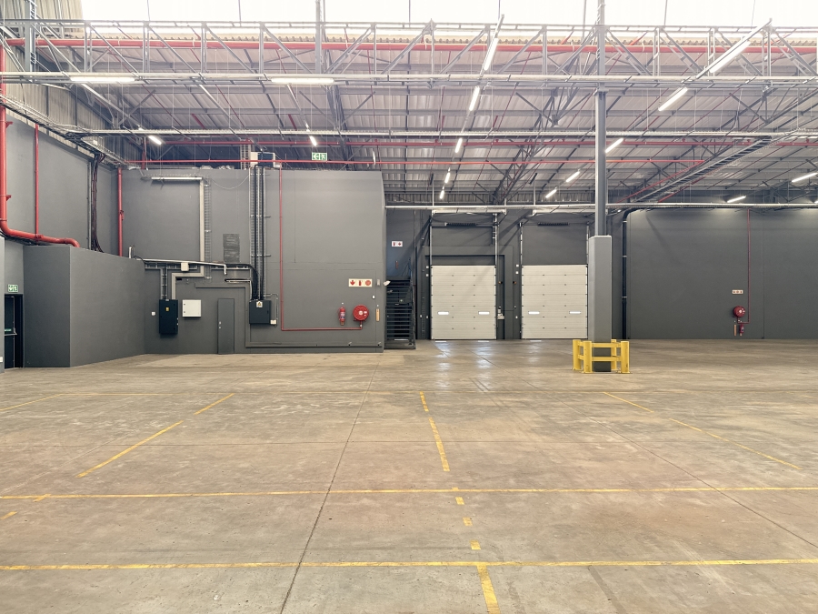 To Let Commercial Property for Rent in Louwlardia Gauteng