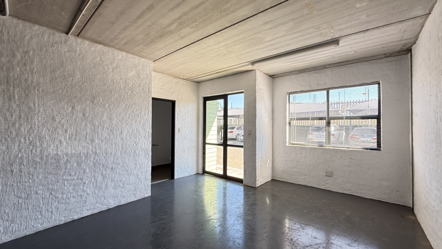 To Let Commercial Property for Rent in President Park Gauteng