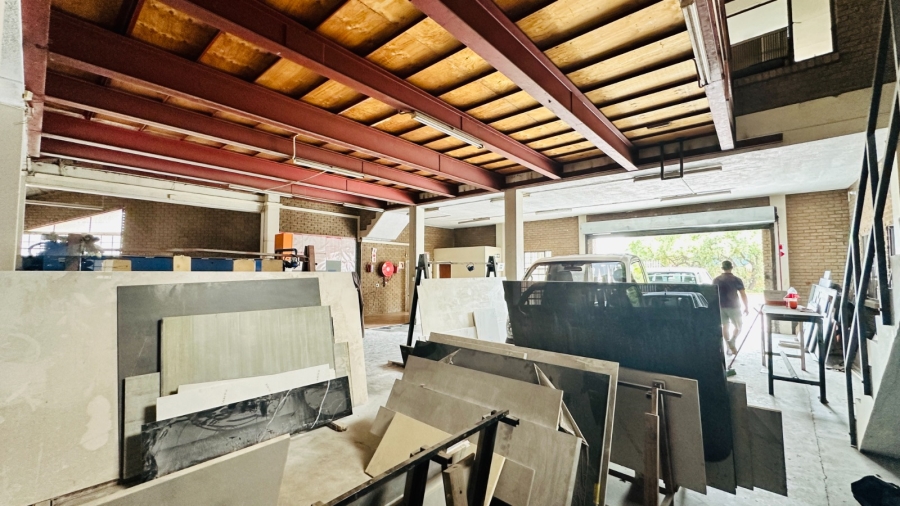 Commercial Property for Sale in Hennopspark Gauteng