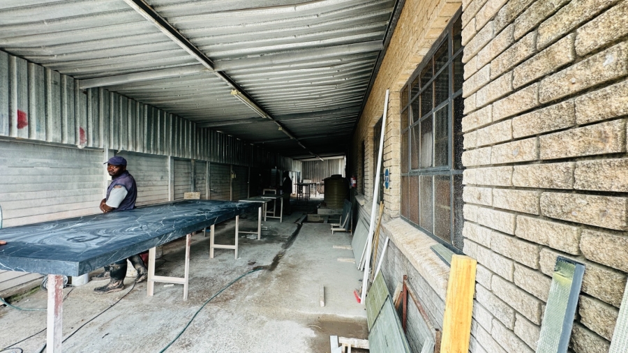Commercial Property for Sale in Hennopspark Gauteng