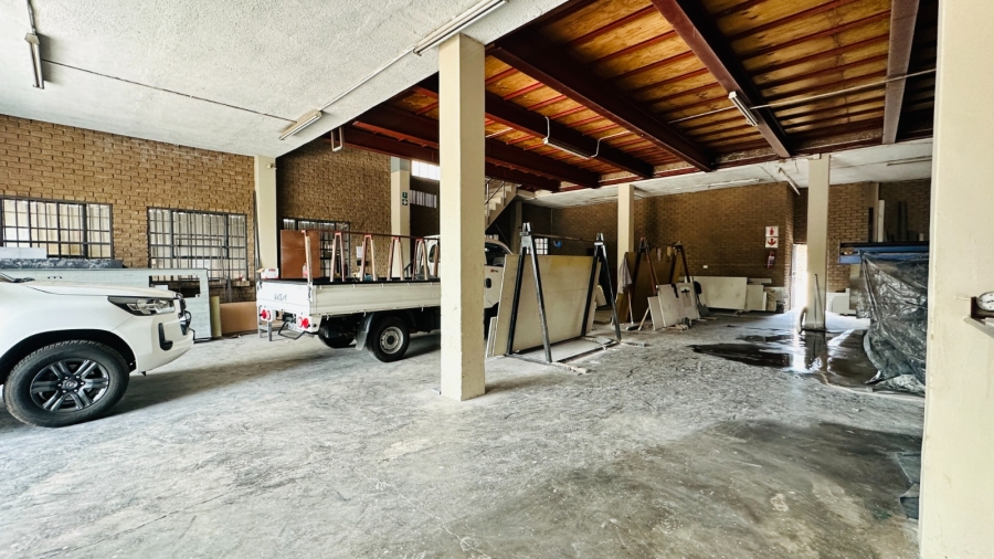 Commercial Property for Sale in Hennopspark Gauteng