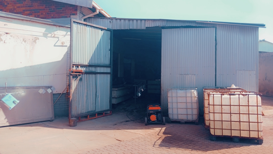 To Let Commercial Property for Rent in Selby Gauteng