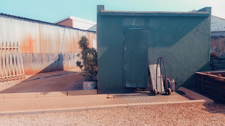 To Let Commercial Property for Rent in Selby Gauteng