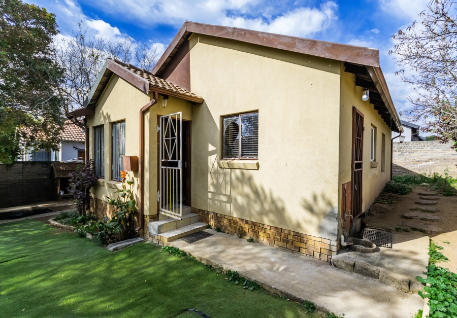 3 Bedroom Property for Sale in Cosmo City Gauteng