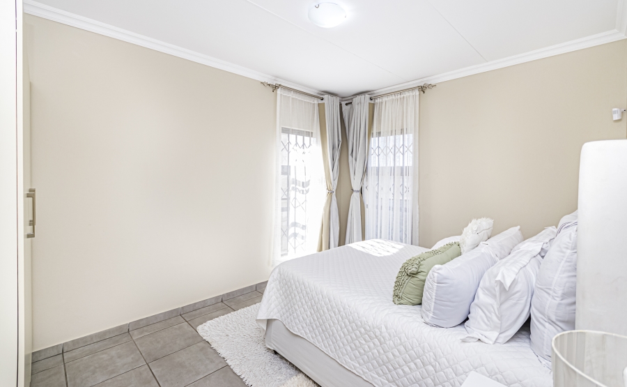 3 Bedroom Property for Sale in Toekomsrus Gauteng