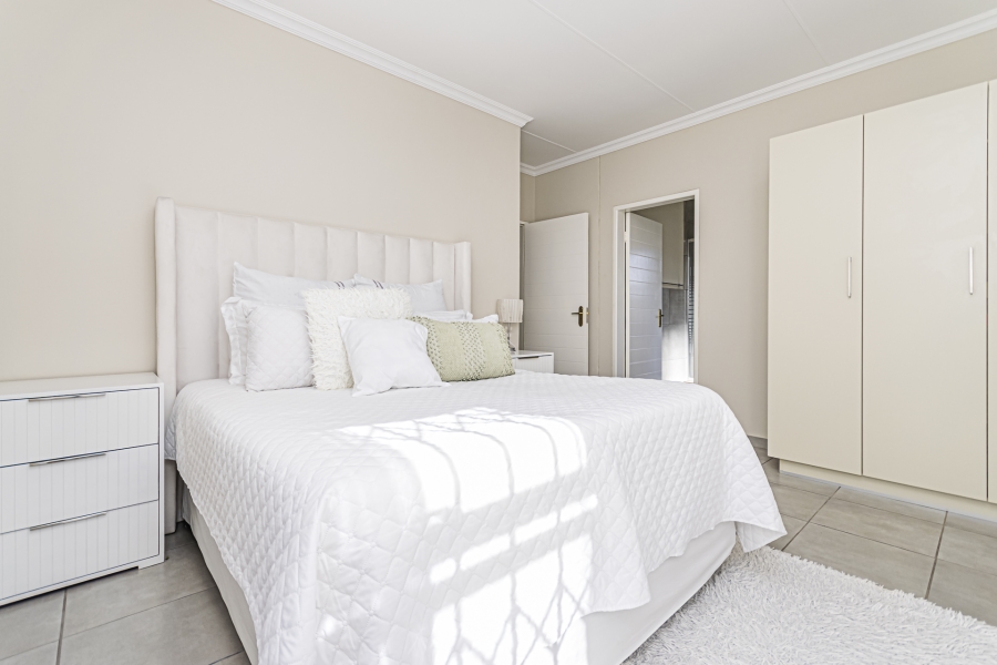 3 Bedroom Property for Sale in Toekomsrus Gauteng