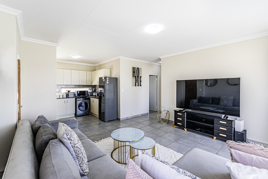 3 Bedroom Property for Sale in Toekomsrus Gauteng