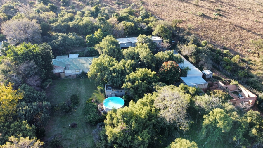 6 Bedroom Property for Sale in Kameeldrift West Gauteng