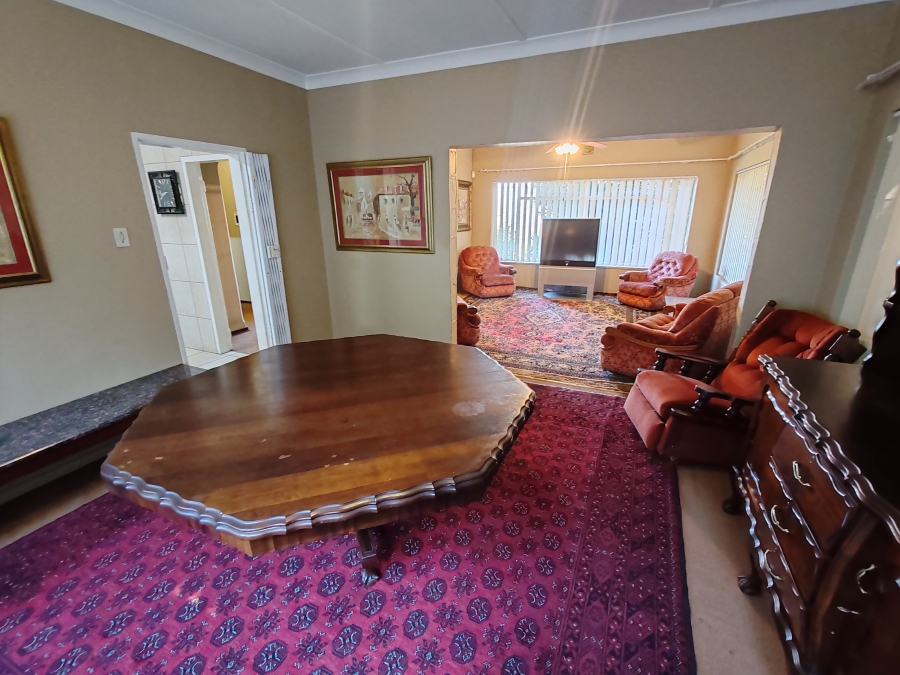 6 Bedroom Property for Sale in Kameeldrift West Gauteng
