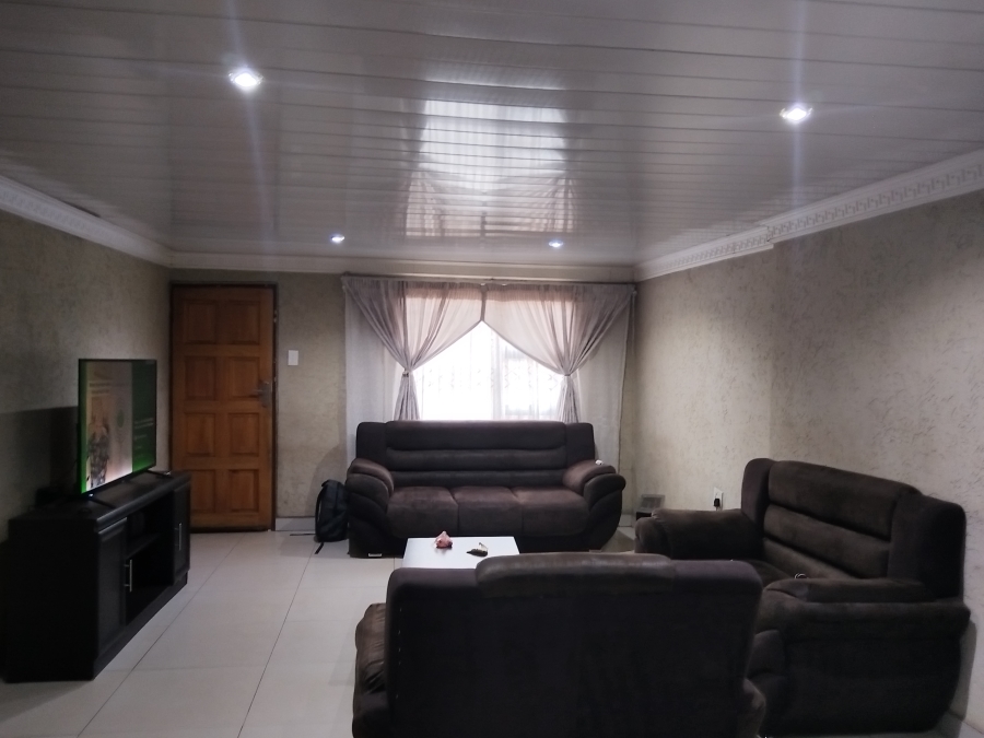2 Bedroom Property for Sale in Sebokeng Gauteng