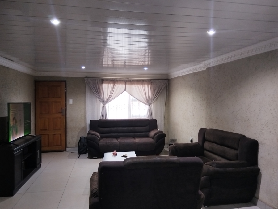 2 Bedroom Property for Sale in Sebokeng Gauteng