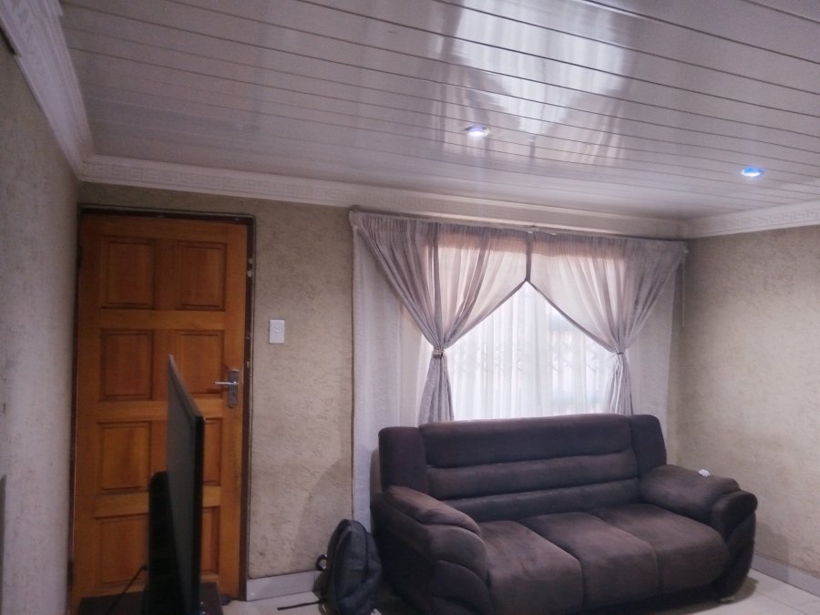 2 Bedroom Property for Sale in Sebokeng Gauteng