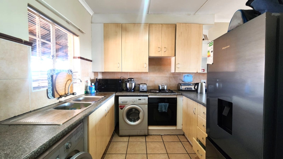 2 Bedroom Property for Sale in Mooikloof Ridge Gauteng