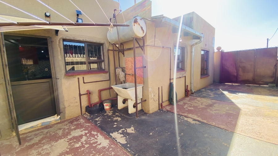 3 Bedroom Property for Sale in Tsakane Ext 15 Gauteng