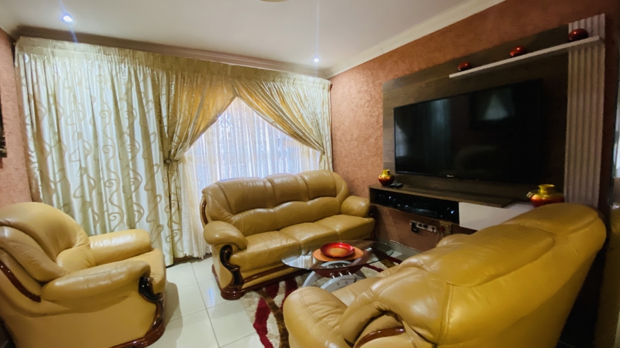 3 Bedroom Property for Sale in Tsakane Ext 15 Gauteng