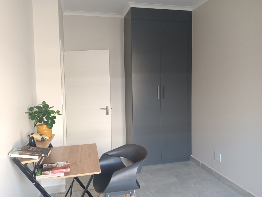2 Bedroom Property for Sale in Raslouw Gauteng