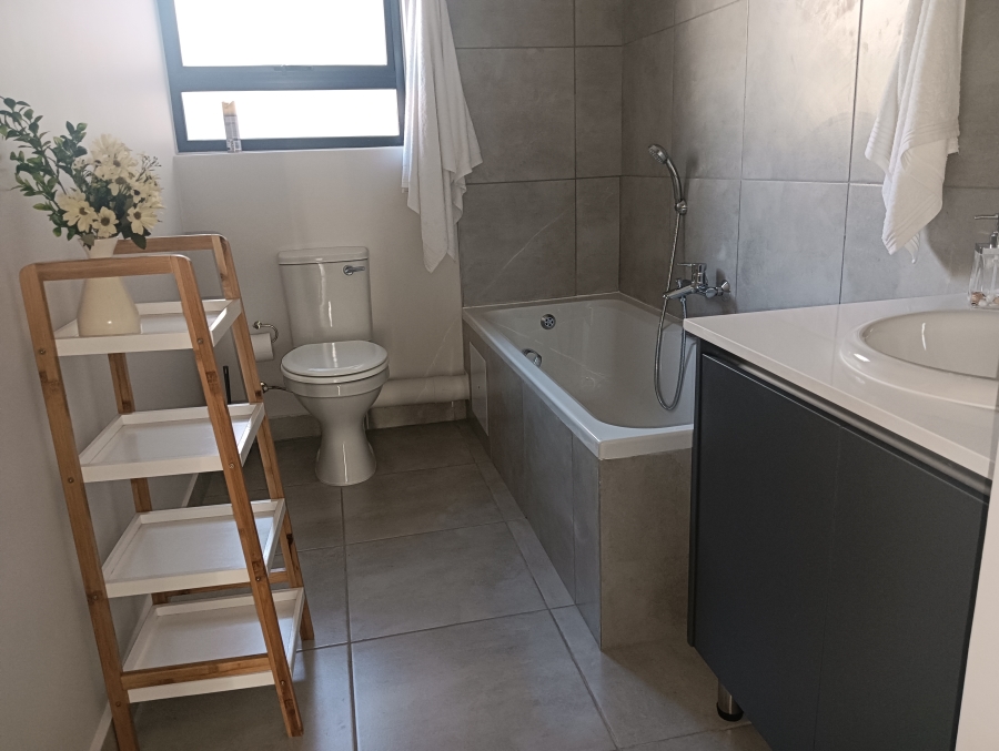 2 Bedroom Property for Sale in Raslouw Gauteng