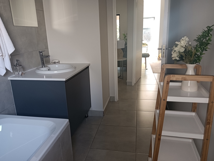 2 Bedroom Property for Sale in Raslouw Gauteng