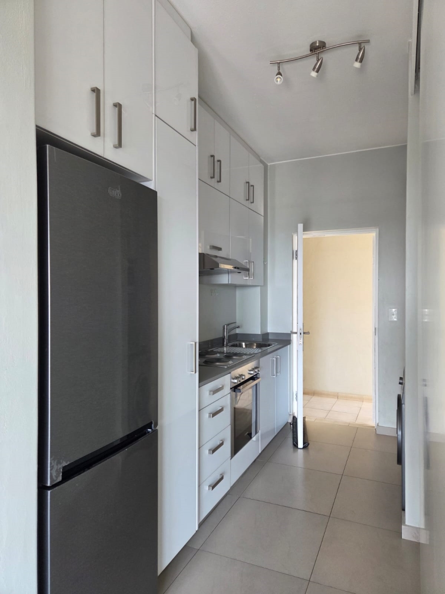 1 Bedroom Property for Sale in North Riding Gauteng