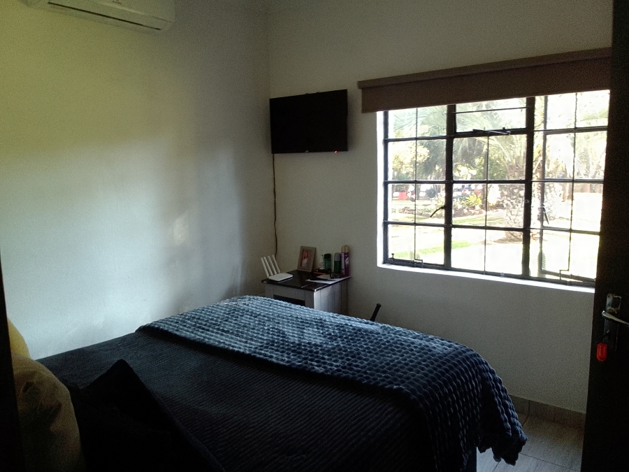 7 Bedroom Property for Sale in Mantevrede Gauteng