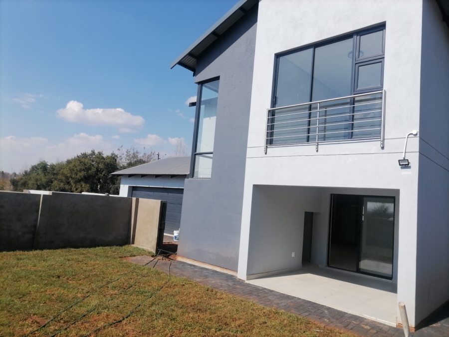 3 Bedroom Property for Sale in Raslouw Gauteng