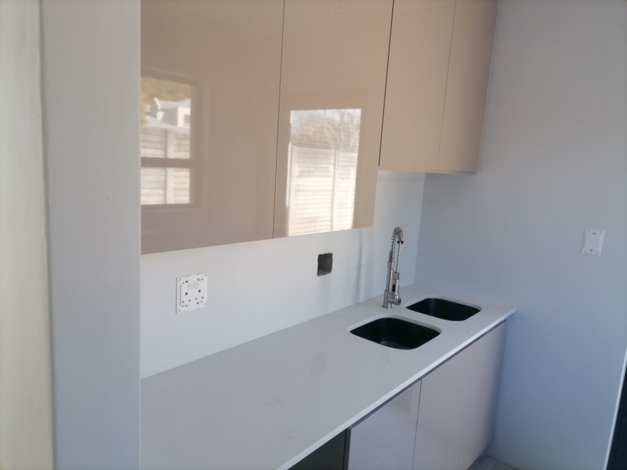 3 Bedroom Property for Sale in Raslouw Gauteng