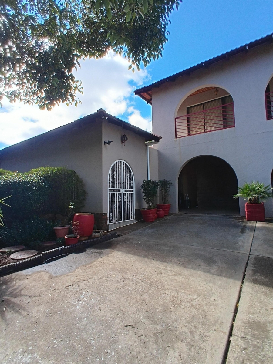 3 Bedroom Property for Sale in Fochville Gauteng