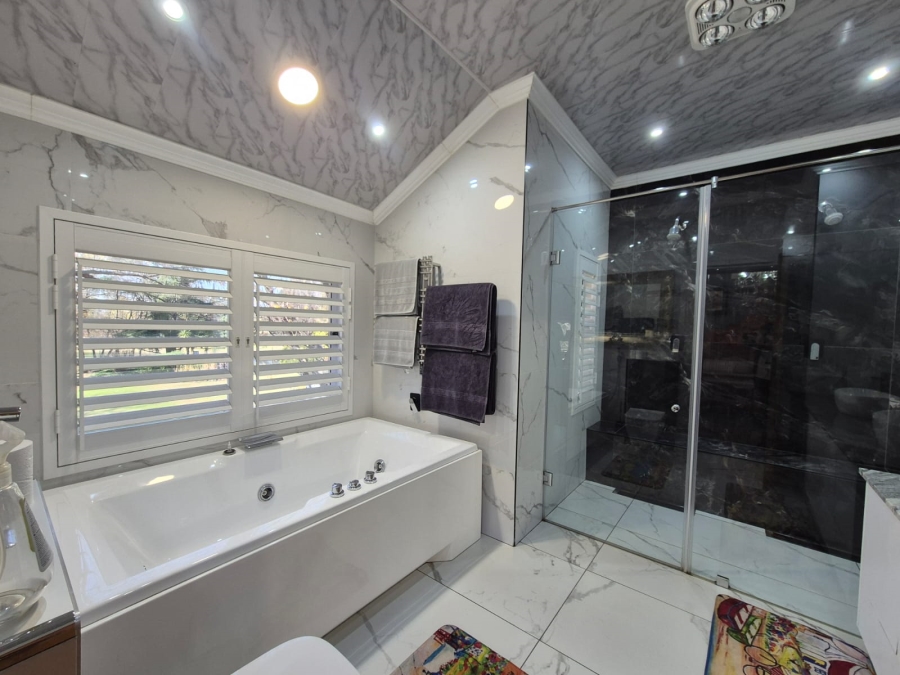 5 Bedroom Property for Sale in Vanderbijlpark SW 5 Gauteng