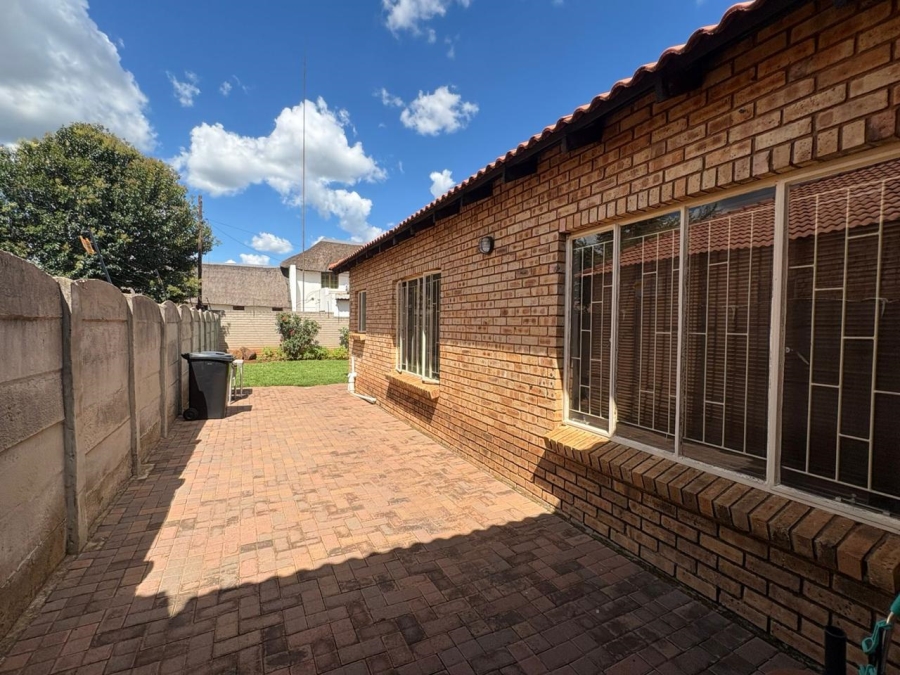 3 Bedroom Property for Sale in Fochville Gauteng