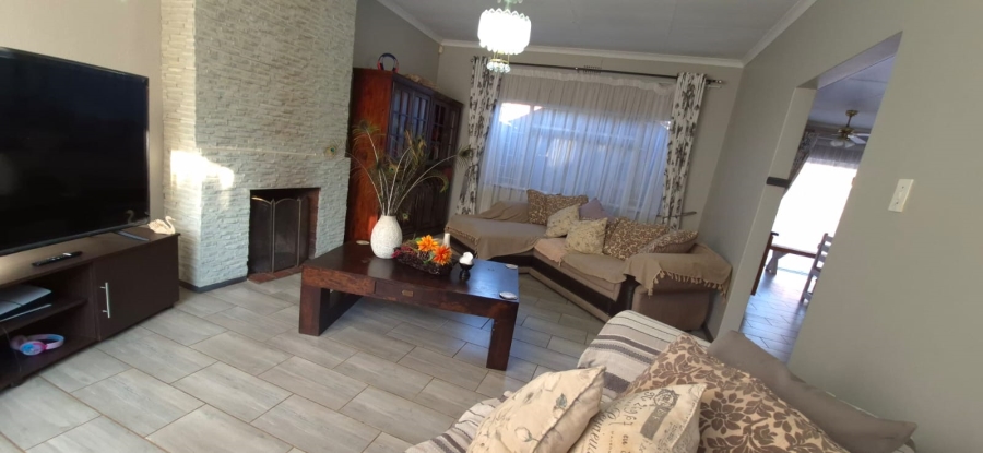 3 Bedroom Property for Sale in Edelweiss Gauteng