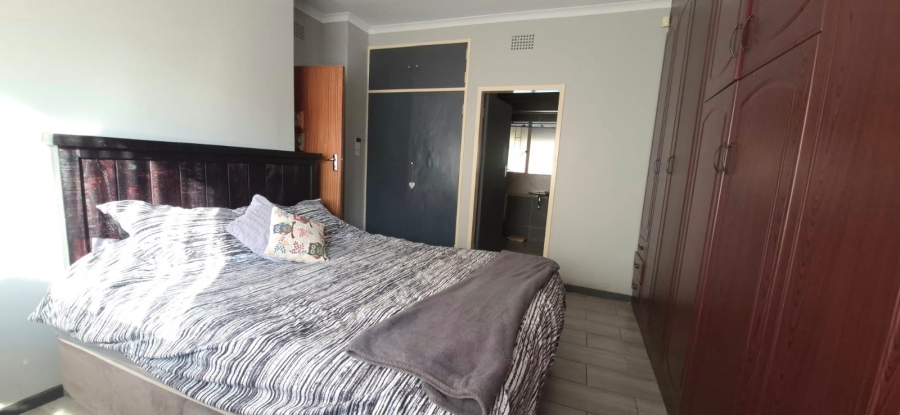 3 Bedroom Property for Sale in Edelweiss Gauteng