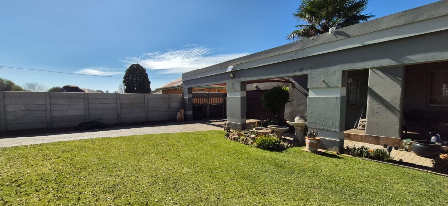 3 Bedroom Property for Sale in Casseldale Gauteng