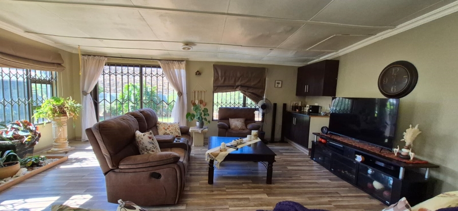 3 Bedroom Property for Sale in Casseldale Gauteng
