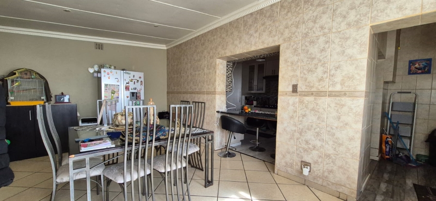 3 Bedroom Property for Sale in Casseldale Gauteng
