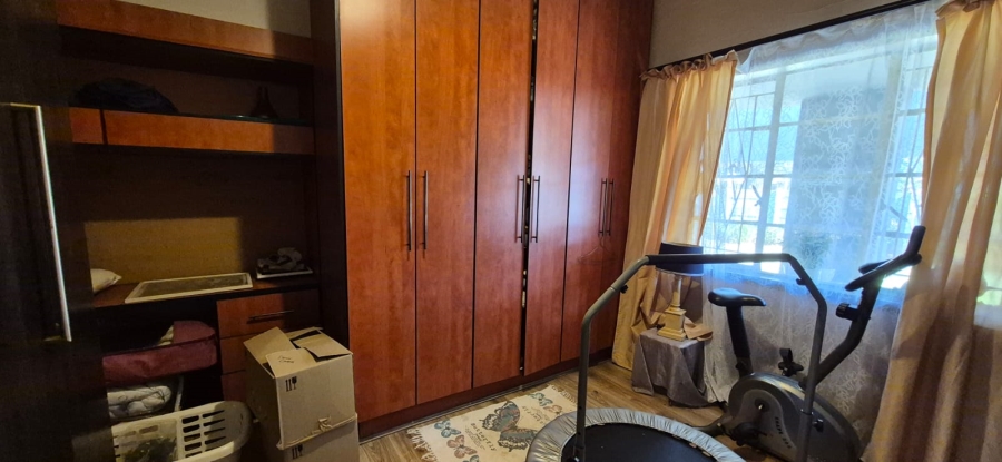 3 Bedroom Property for Sale in Casseldale Gauteng