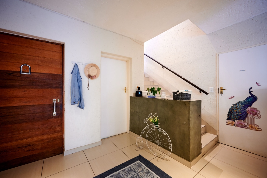 4 Bedroom Property for Sale in Halfway Gardens Gauteng