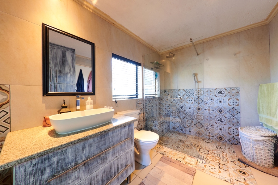 4 Bedroom Property for Sale in Halfway Gardens Gauteng