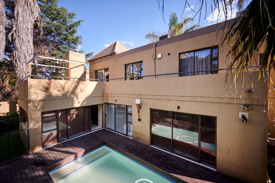 4 Bedroom Property for Sale in Halfway Gardens Gauteng