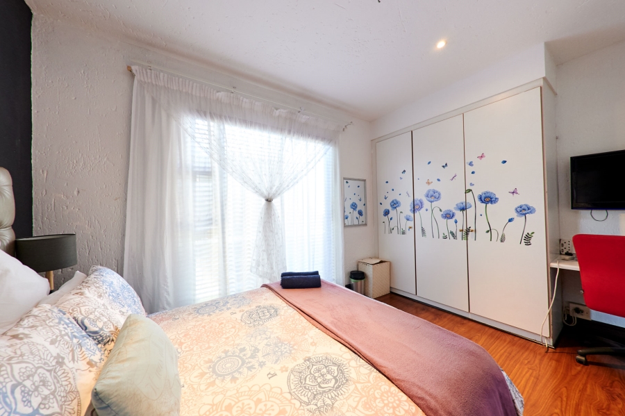 4 Bedroom Property for Sale in Halfway Gardens Gauteng