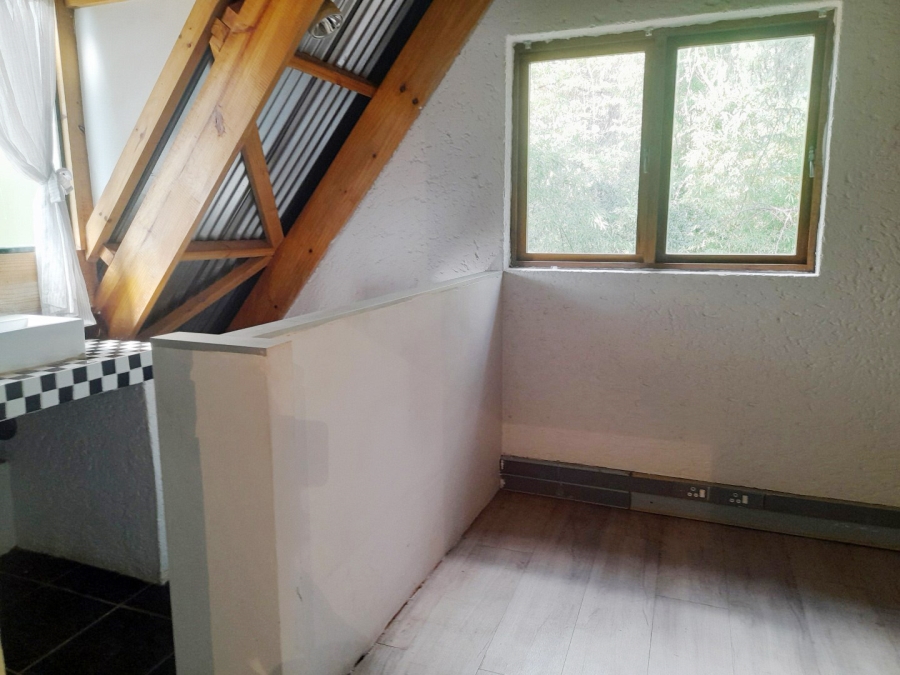 To Let 2 Bedroom Property for Rent in Bryanston Gauteng