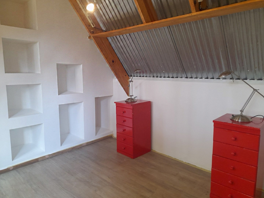 To Let 2 Bedroom Property for Rent in Bryanston Gauteng
