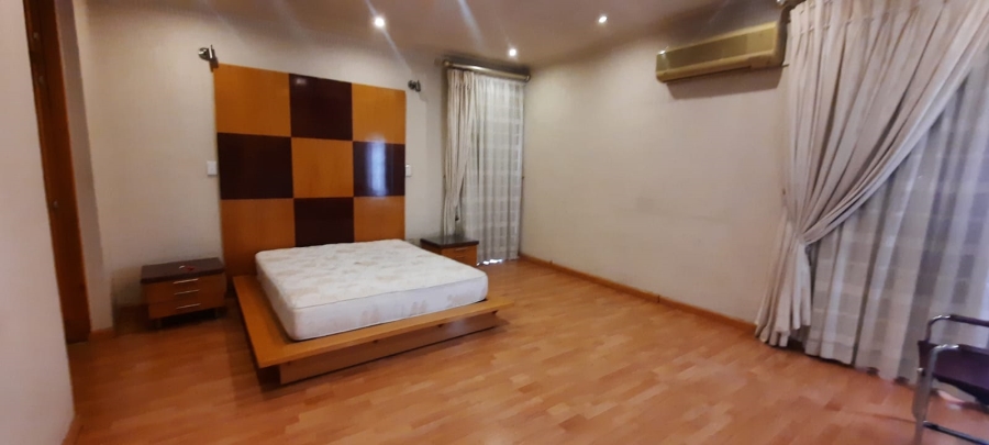 4 Bedroom Property for Sale in Laudium Gauteng