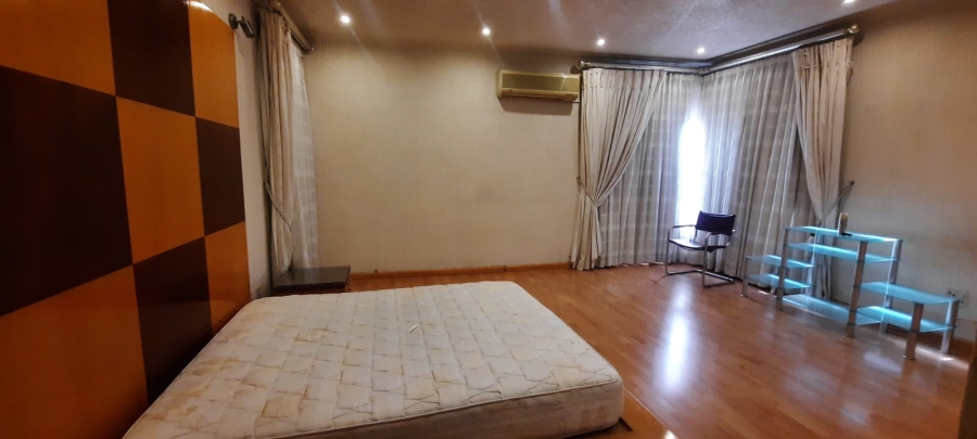 4 Bedroom Property for Sale in Laudium Gauteng