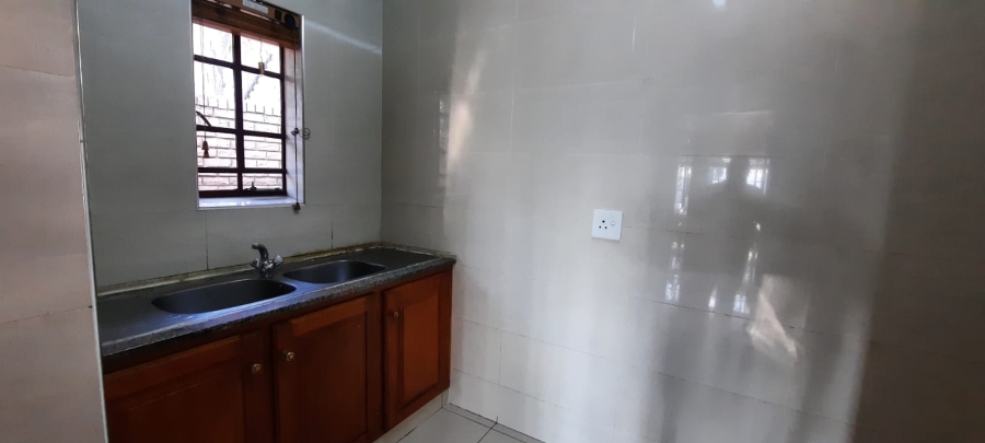 4 Bedroom Property for Sale in Laudium Gauteng