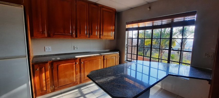 4 Bedroom Property for Sale in Laudium Gauteng