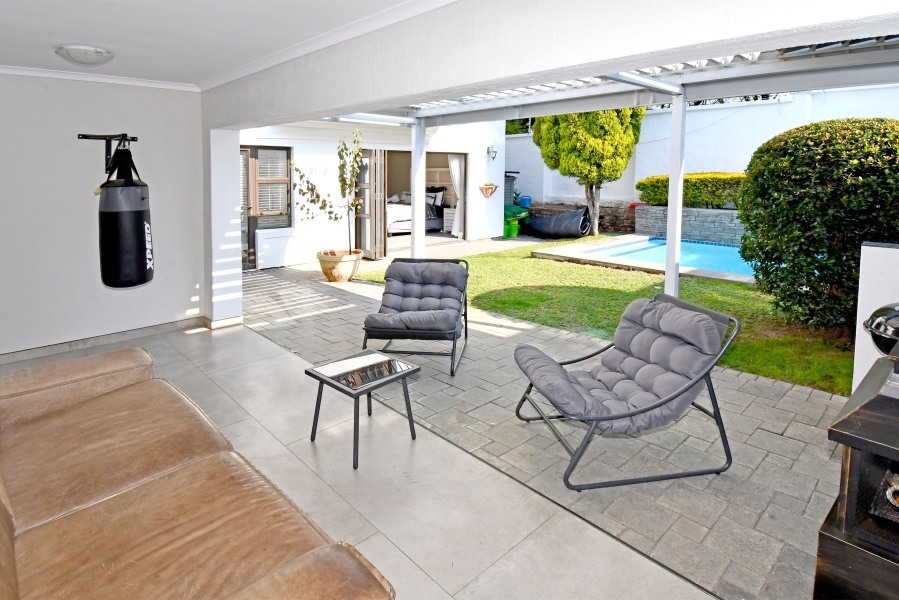 3 Bedroom Property for Sale in Willaway Gauteng
