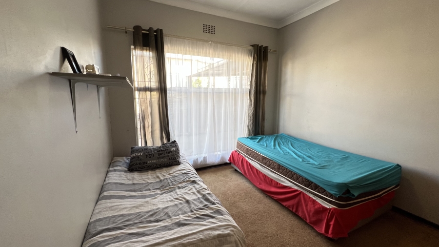 3 Bedroom Property for Sale in Randgate Gauteng
