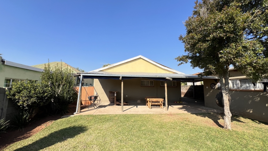 3 Bedroom Property for Sale in Randgate Gauteng